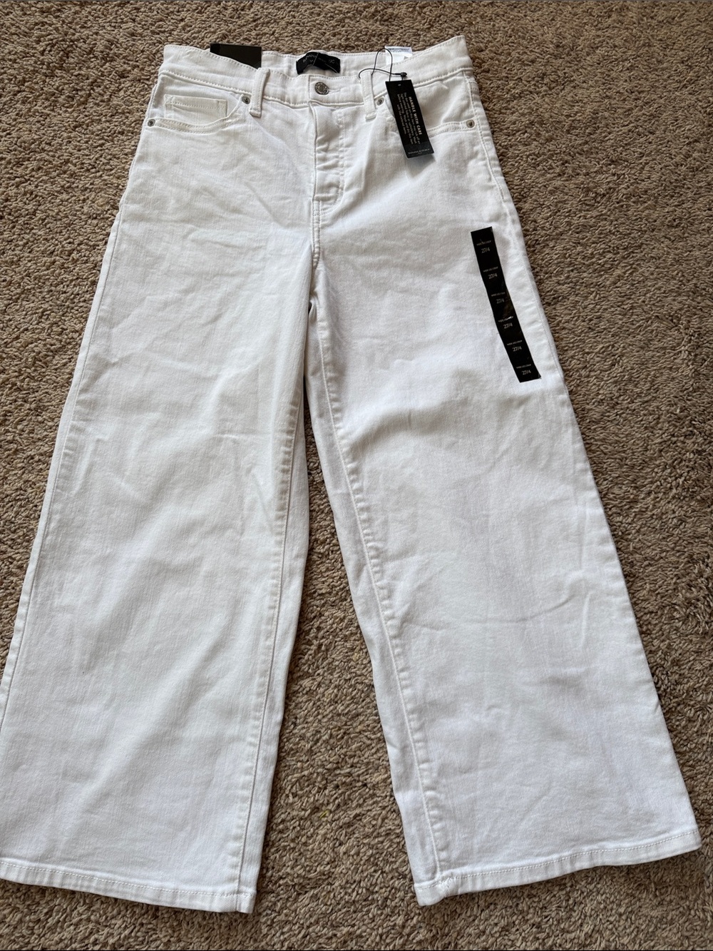 Banana Republic Factory NWT White Wide-Leg Jeans